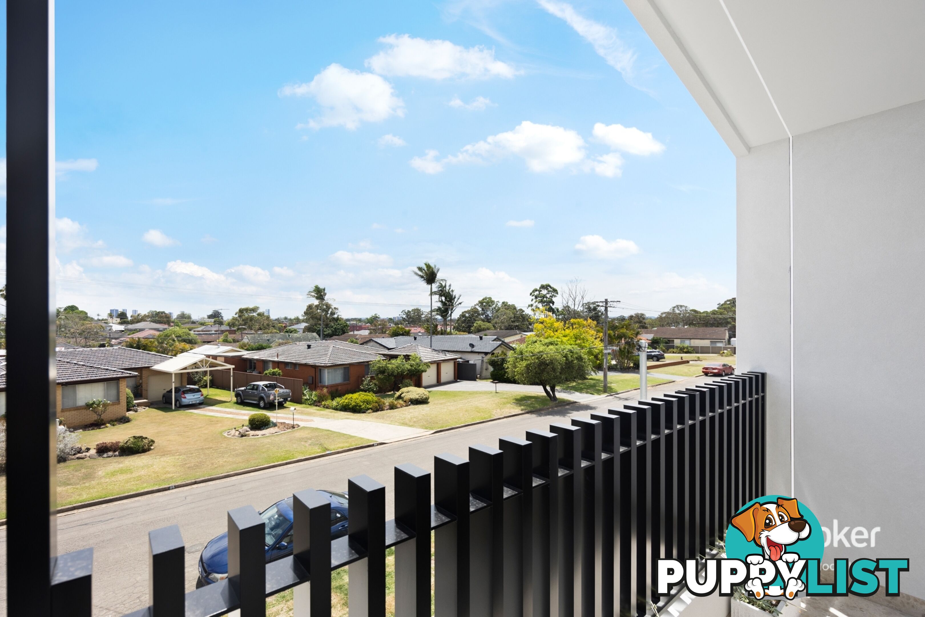 1/43 Craig Avenue MOOREBANK NSW 2170