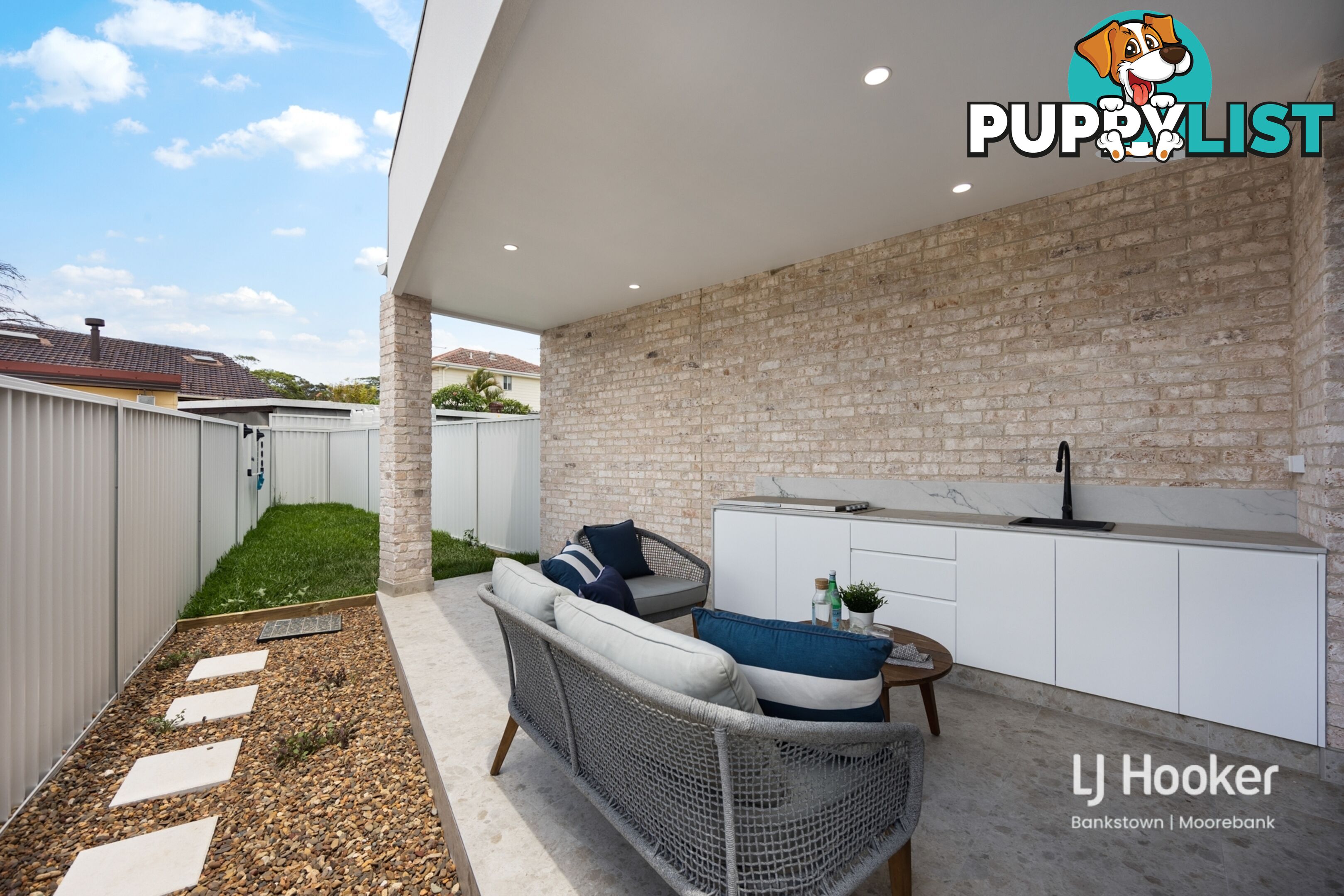 1/43 Craig Avenue MOOREBANK NSW 2170