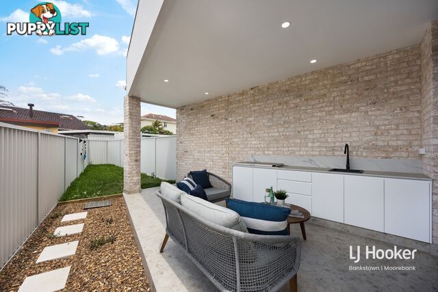 1/43 Craig Avenue MOOREBANK NSW 2170