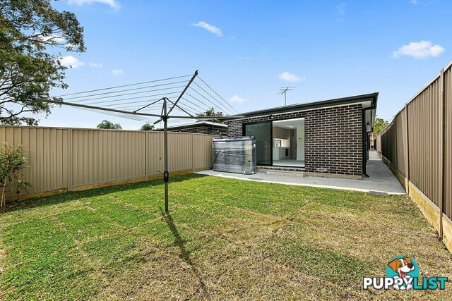 1/10A Strickland Street BASS HILL NSW 2197