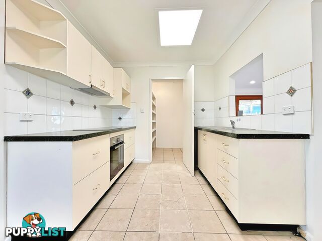 209 Graham Ave LURNEA NSW 2170
