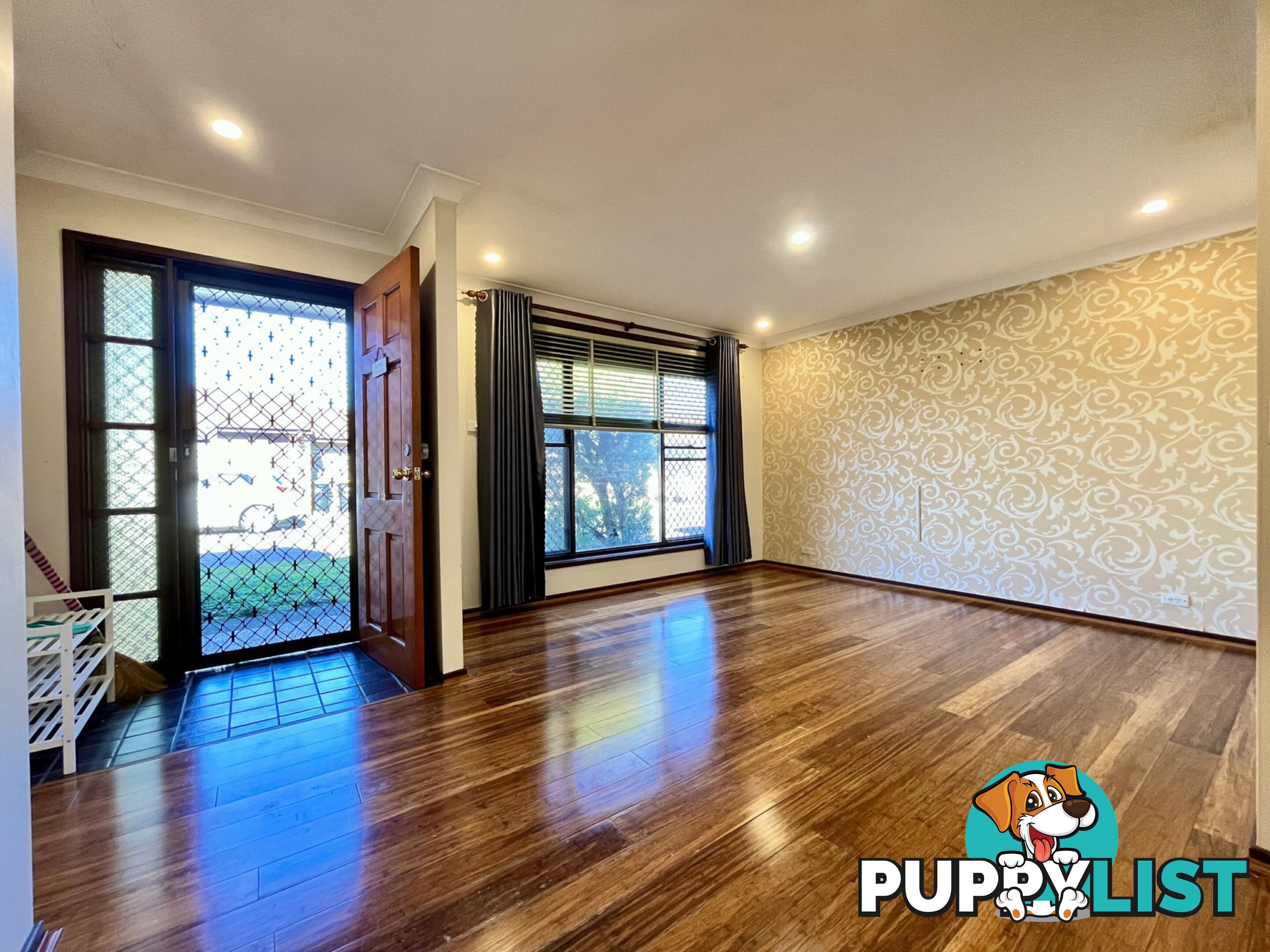 10/28 Coolaroo Crescent LURNEA NSW 2170