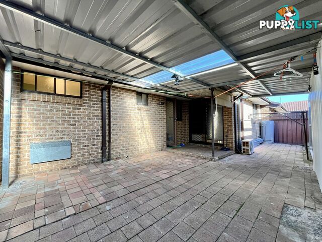 10/28 Coolaroo Crescent LURNEA NSW 2170