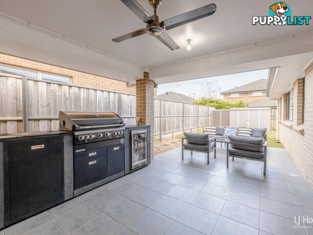 10 Gulson Terrance MOOREBANK NSW 2170