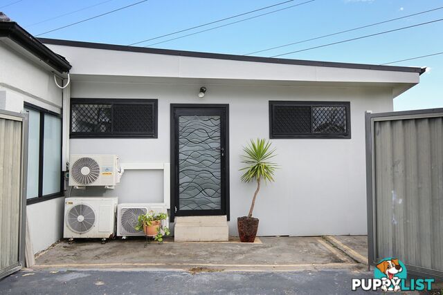 Granny Flat/1 Gowrie Avenue PUNCHBOWL NSW 2196