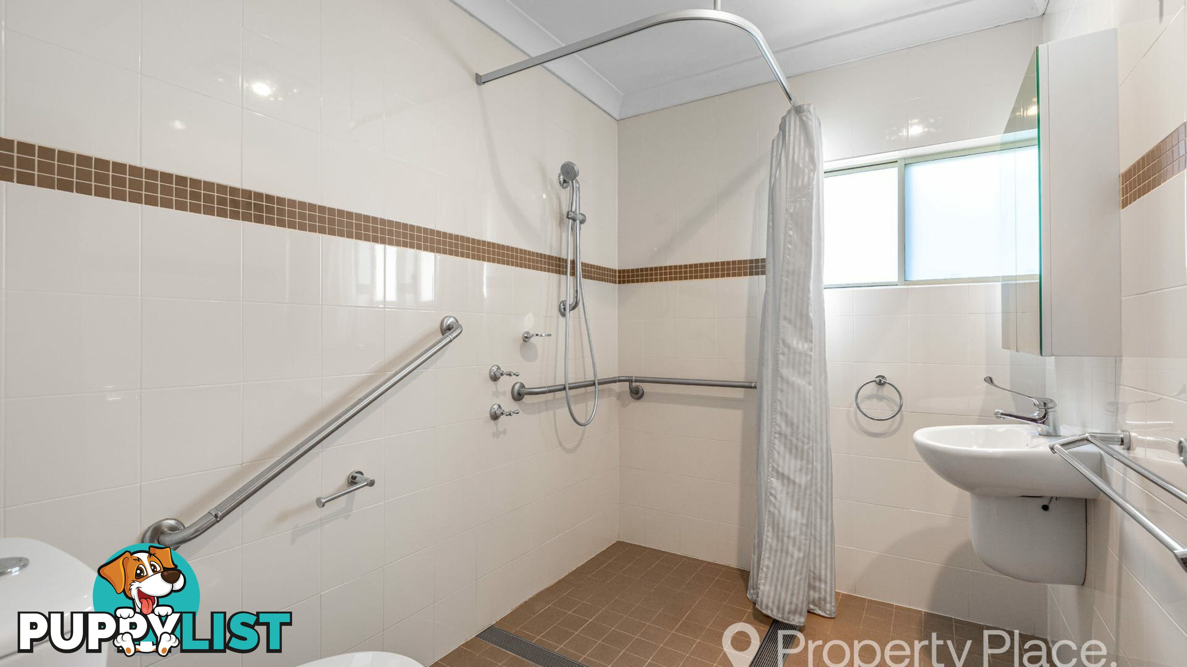 74 Henry Lawson Drive, PEAKHURST NSW 2210