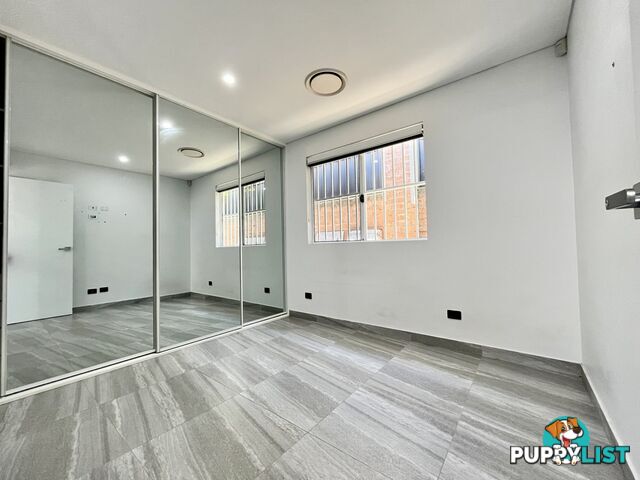 1/63 Wilkins Street BANKSTOWN NSW 2200