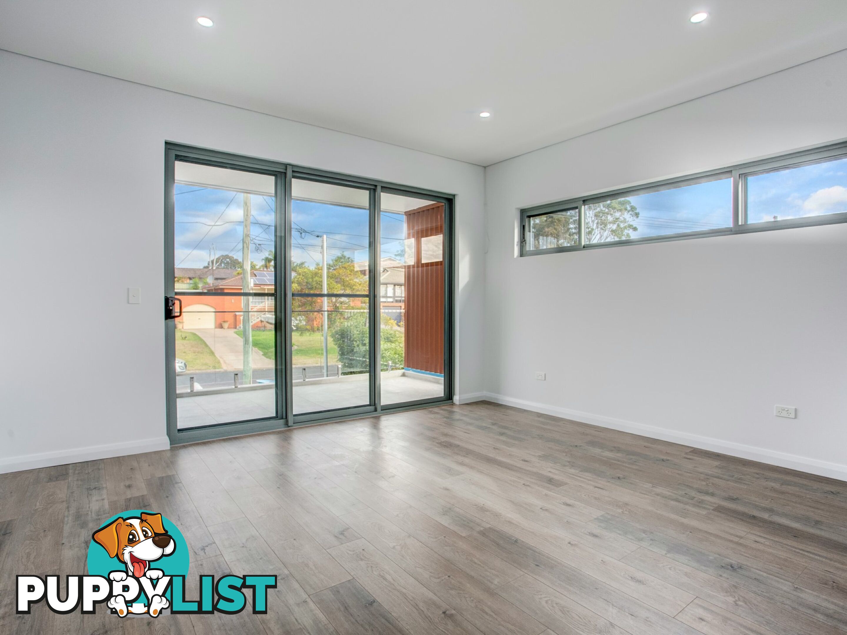 38 Oak Drive GEORGES HALL NSW 2198