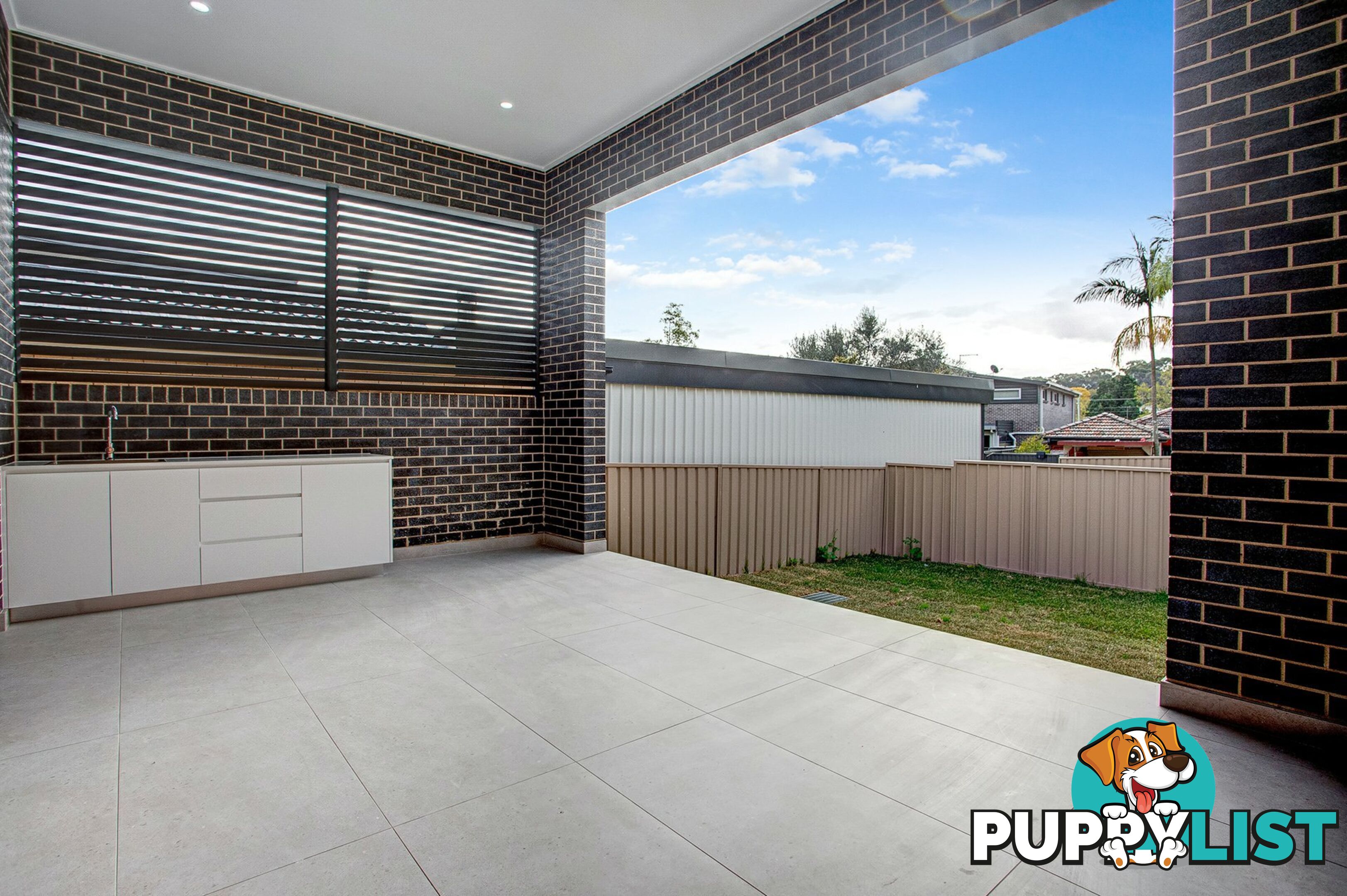 38 Oak Drive GEORGES HALL NSW 2198