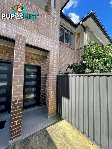 9/30-32 Third Avenue MACQUARIE FIELDS NSW 2564