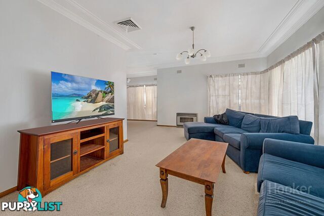 32 Greenway Pde REVESBY NSW 2212