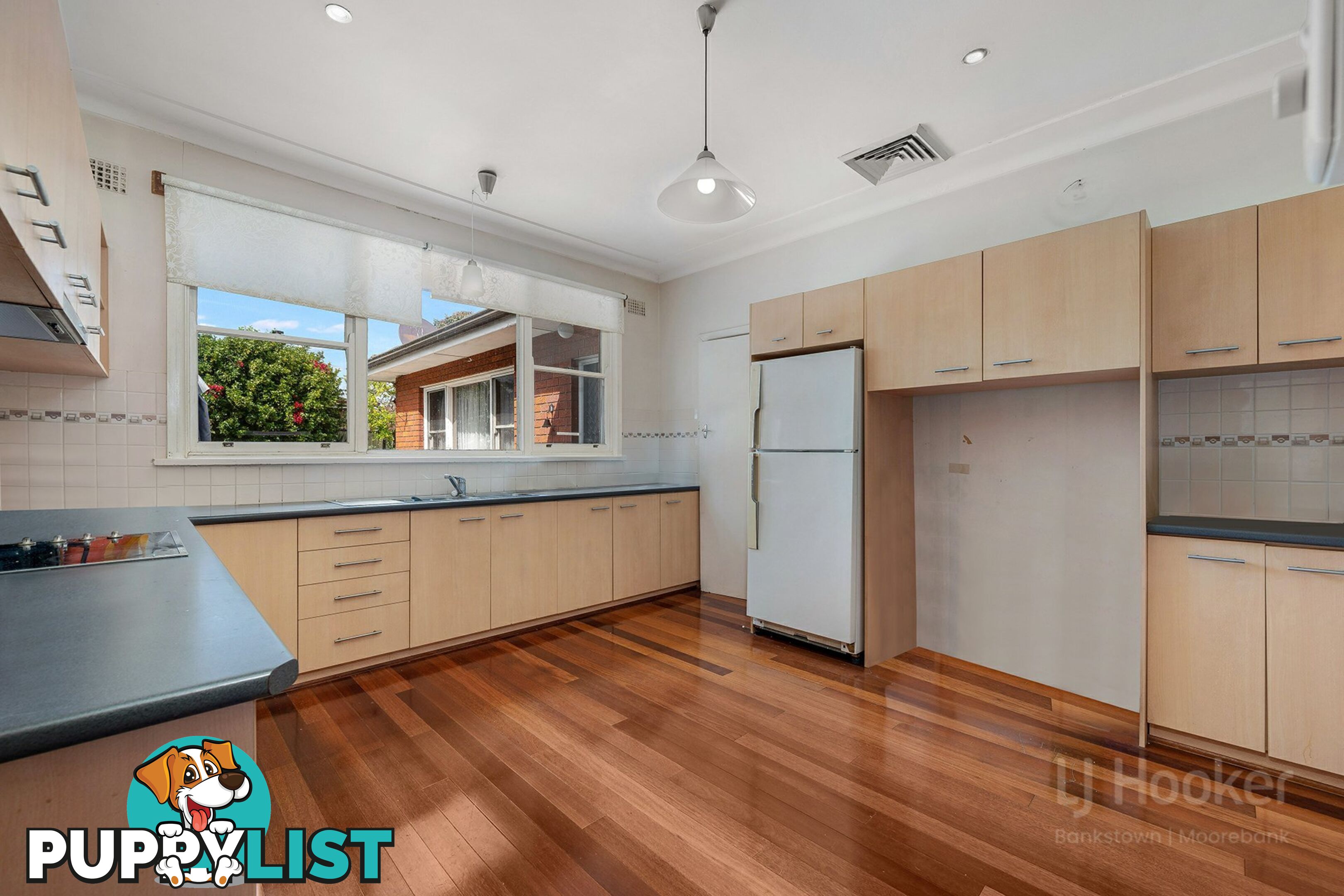 32 Greenway Pde REVESBY NSW 2212