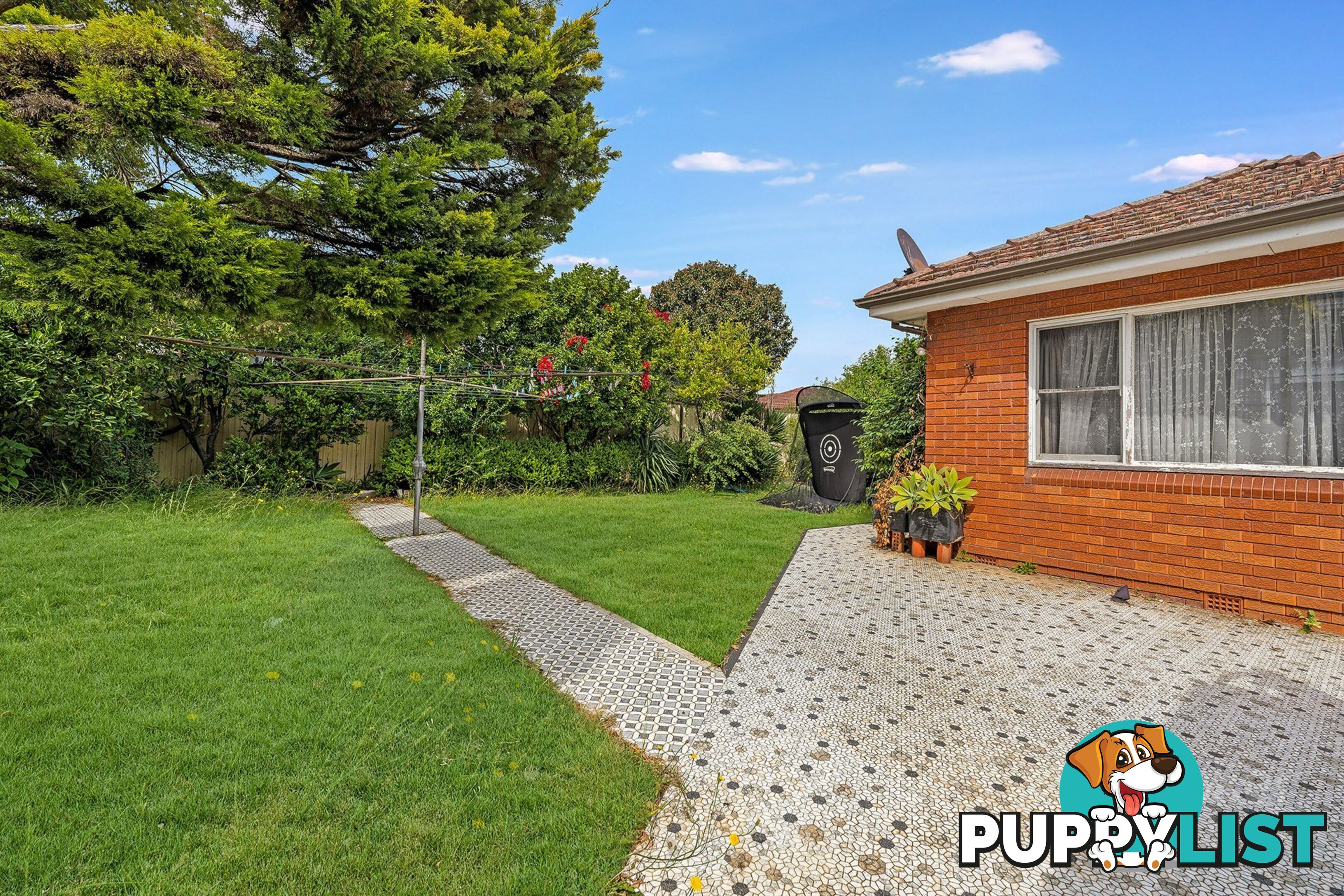 32 Greenway Pde REVESBY NSW 2212