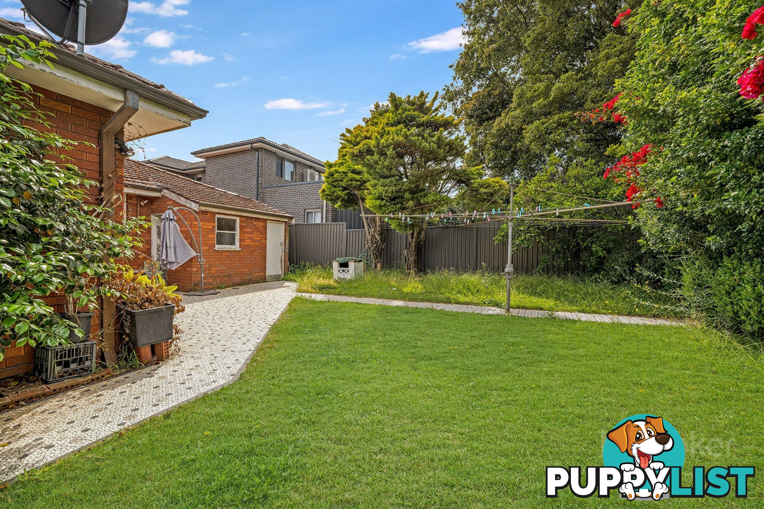 32 Greenway Pde REVESBY NSW 2212