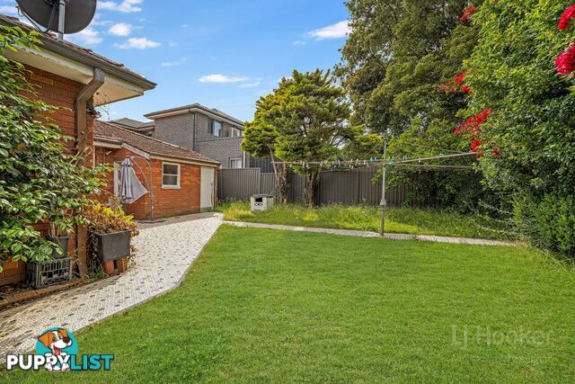 32 Greenway Pde REVESBY NSW 2212