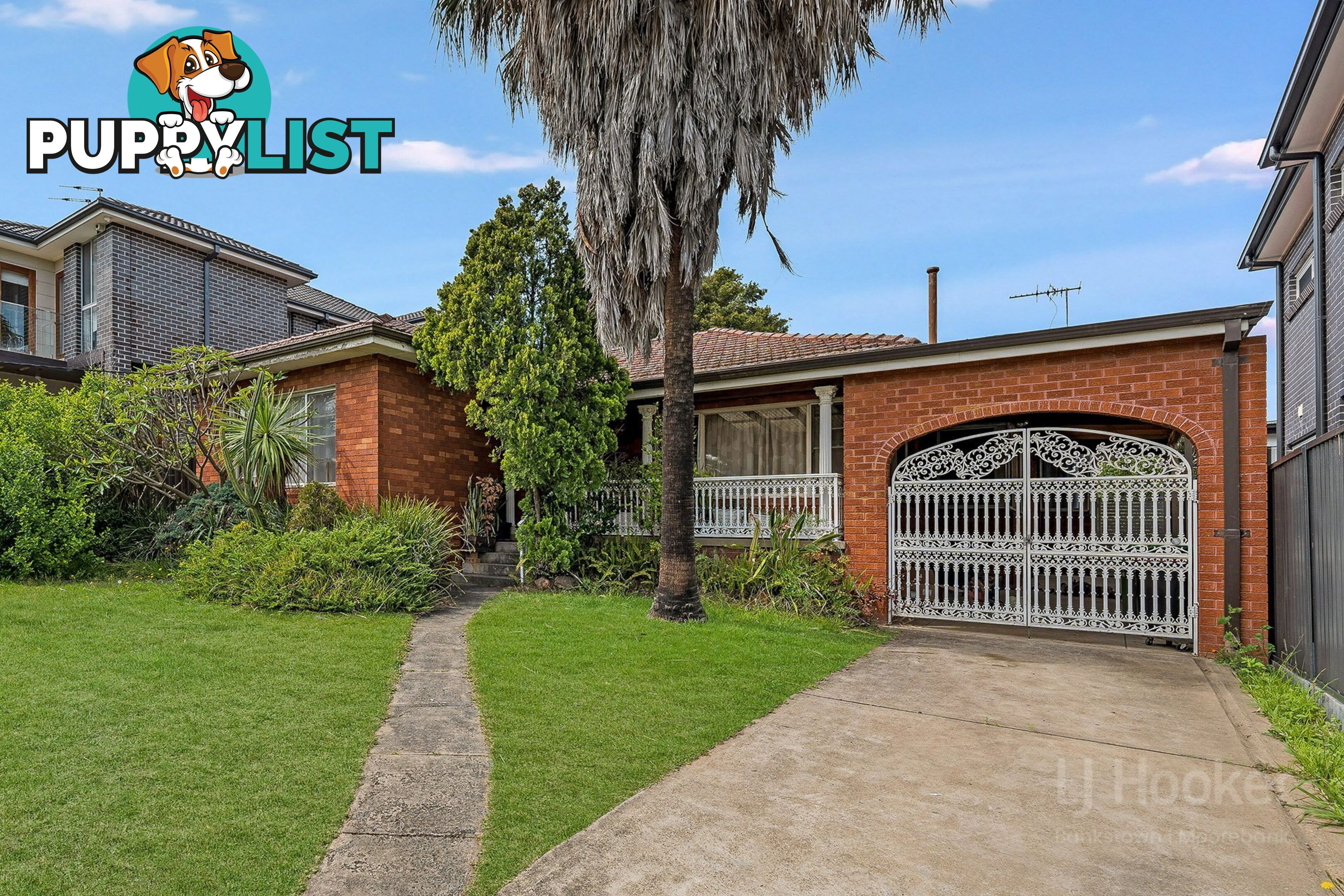 32 Greenway Pde REVESBY NSW 2212