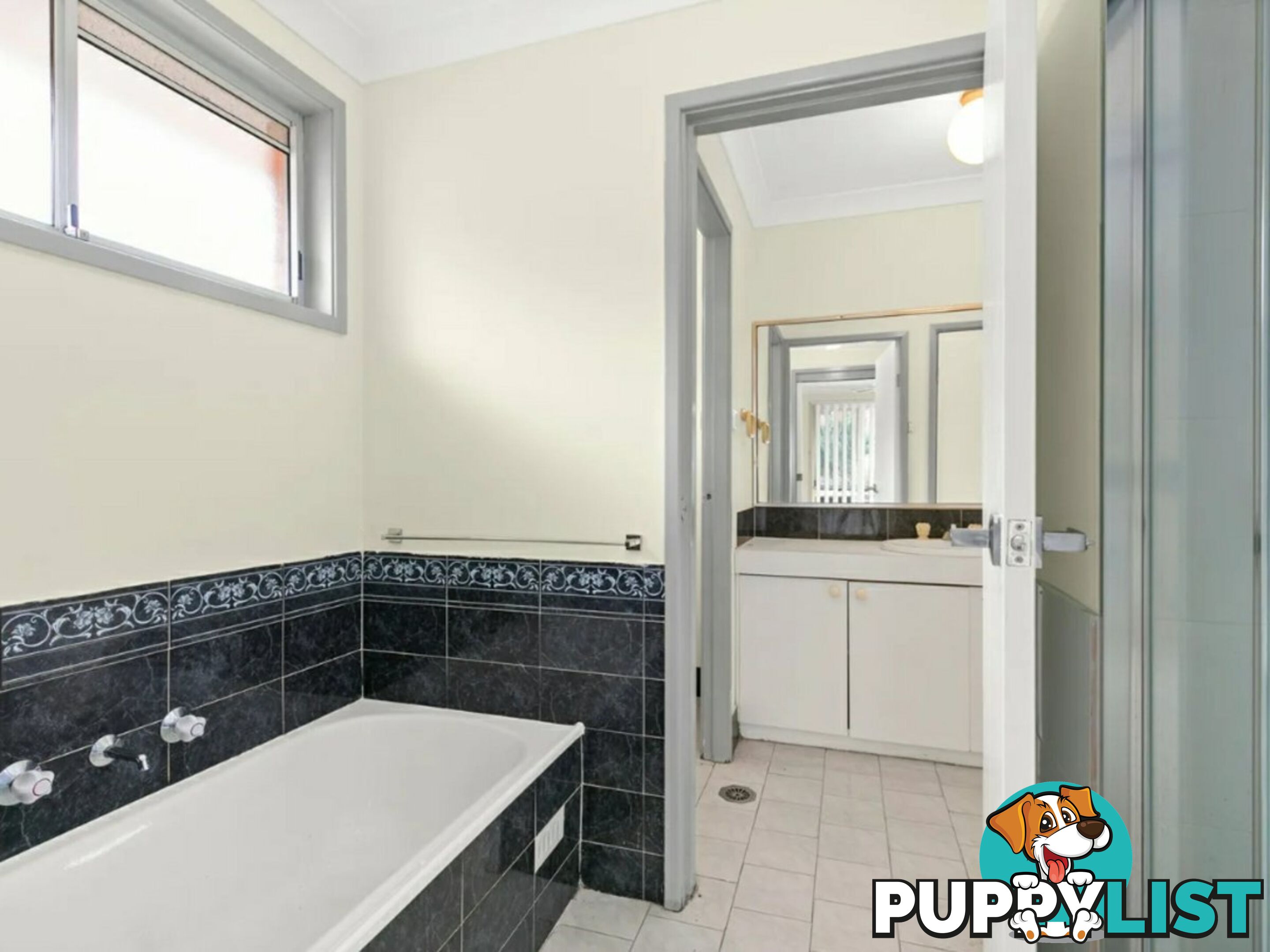 87 Gould Road, EAGLE VALE NSW 2558