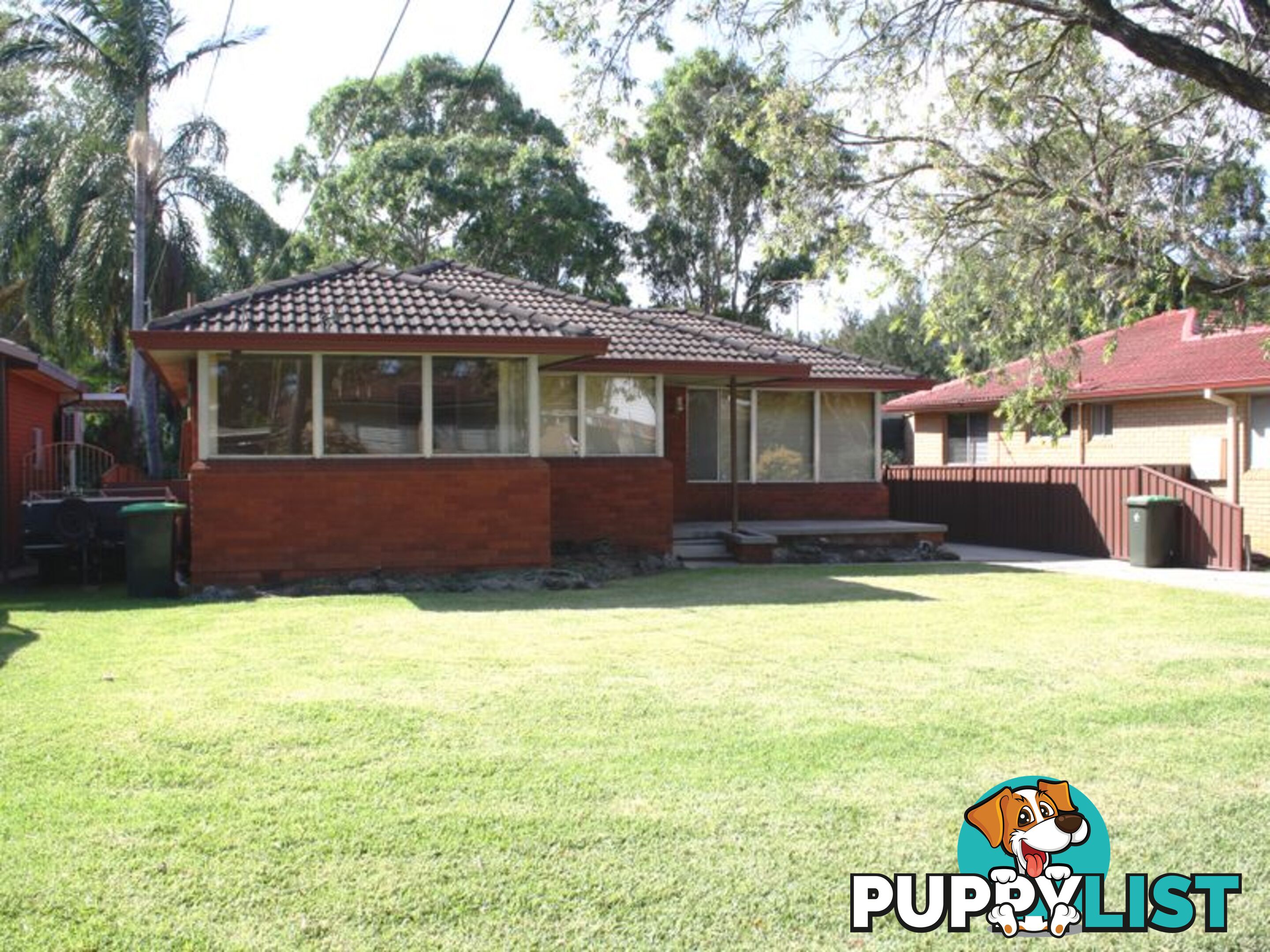 4 Lentara Court GEORGES HALL NSW 2198