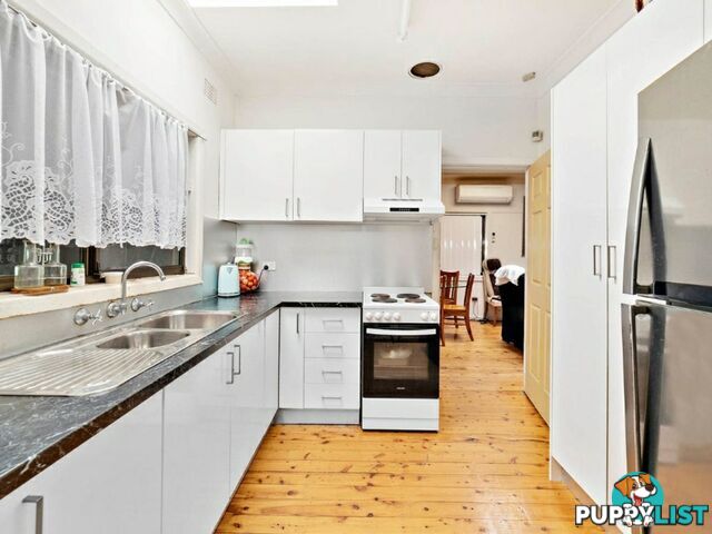 5 Winston Avenue BASS HILL NSW 2197