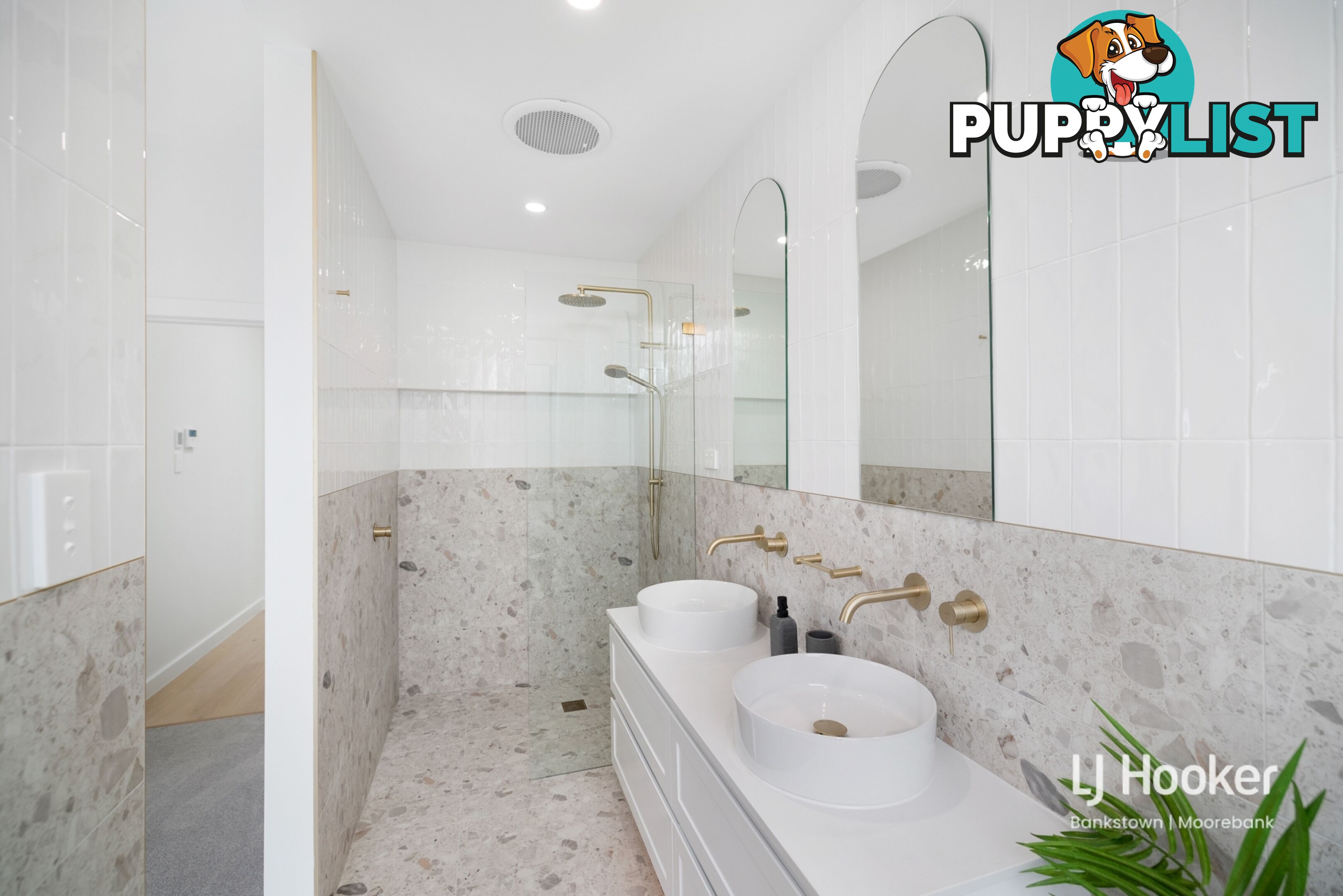13A Campbell Street WOONONA NSW 2517