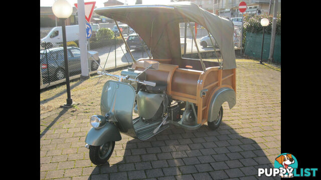 1953 Piaggio APE