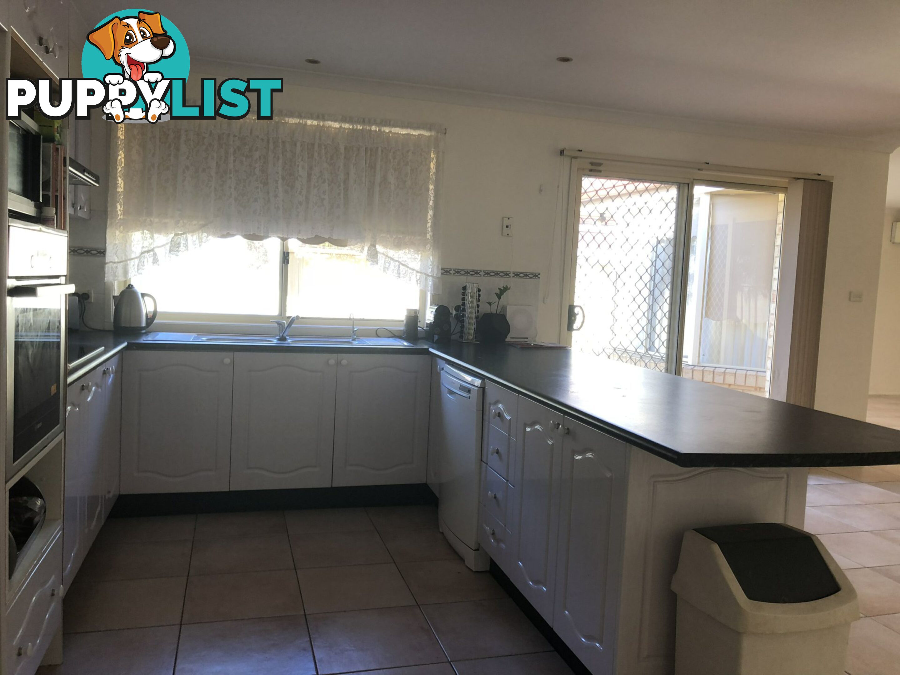 6 Bega Close PRESTONS NSW 2170