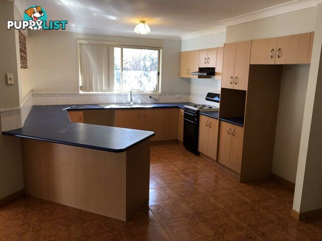 3 Melba Place CASULA NSW 2170