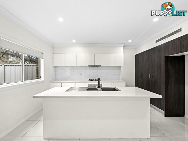33/10 Old Glenfield CASULA NSW 2170