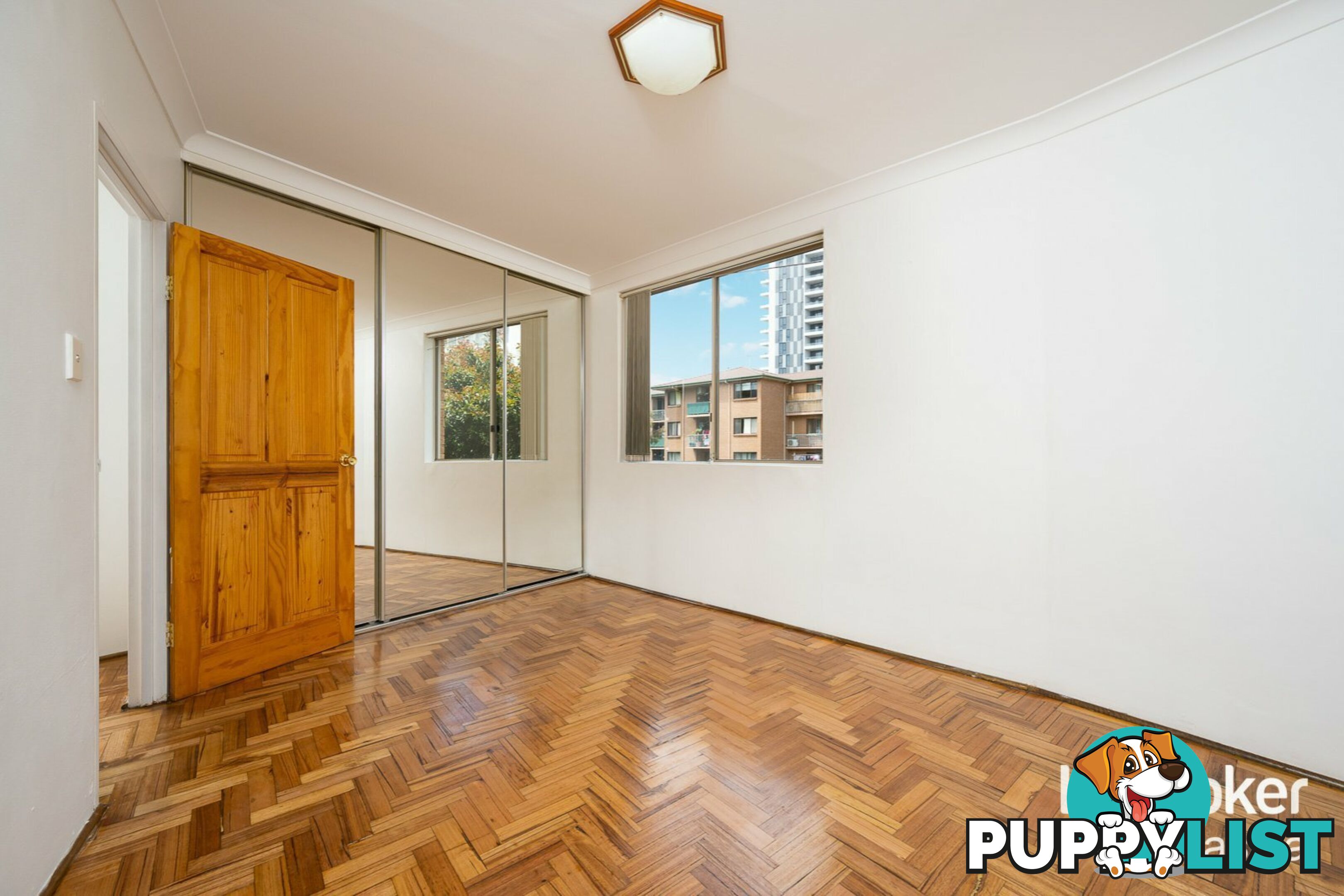 104/3 Riverpark Drive LIVERPOOL NSW 2170