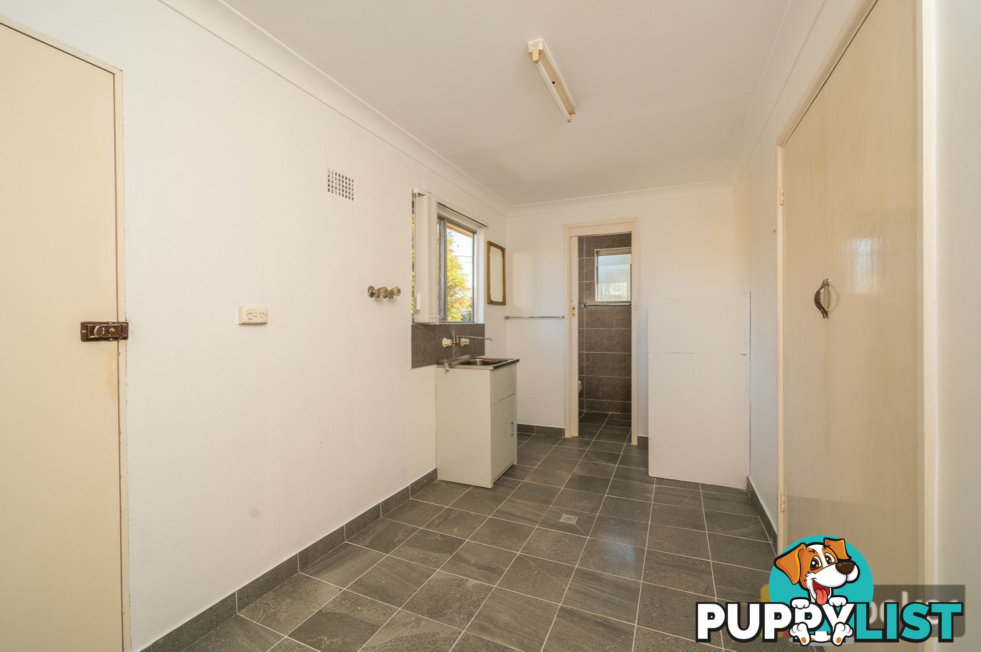 19 Supply Avenue LURNEA NSW 2170