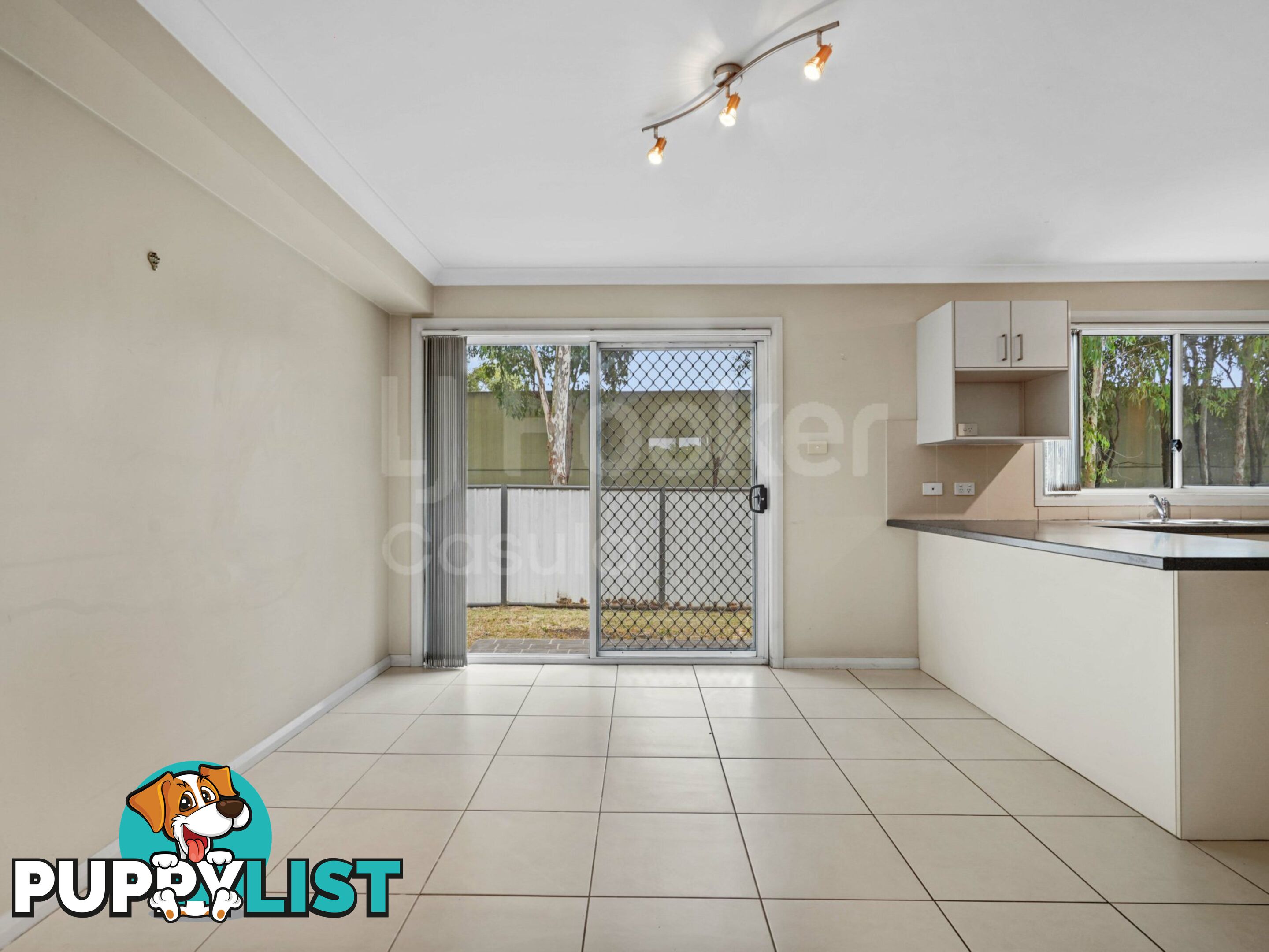 8/6-8 Mint Close CASULA NSW 2170