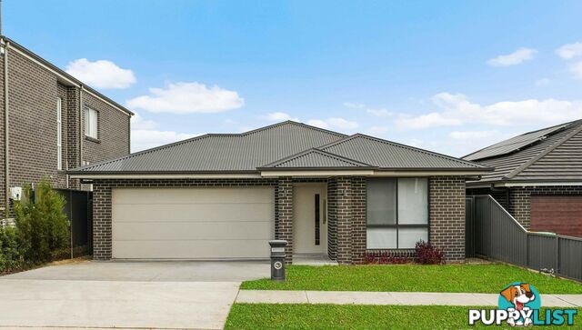 29 Mantis Circuit LEPPINGTON NSW 2179
