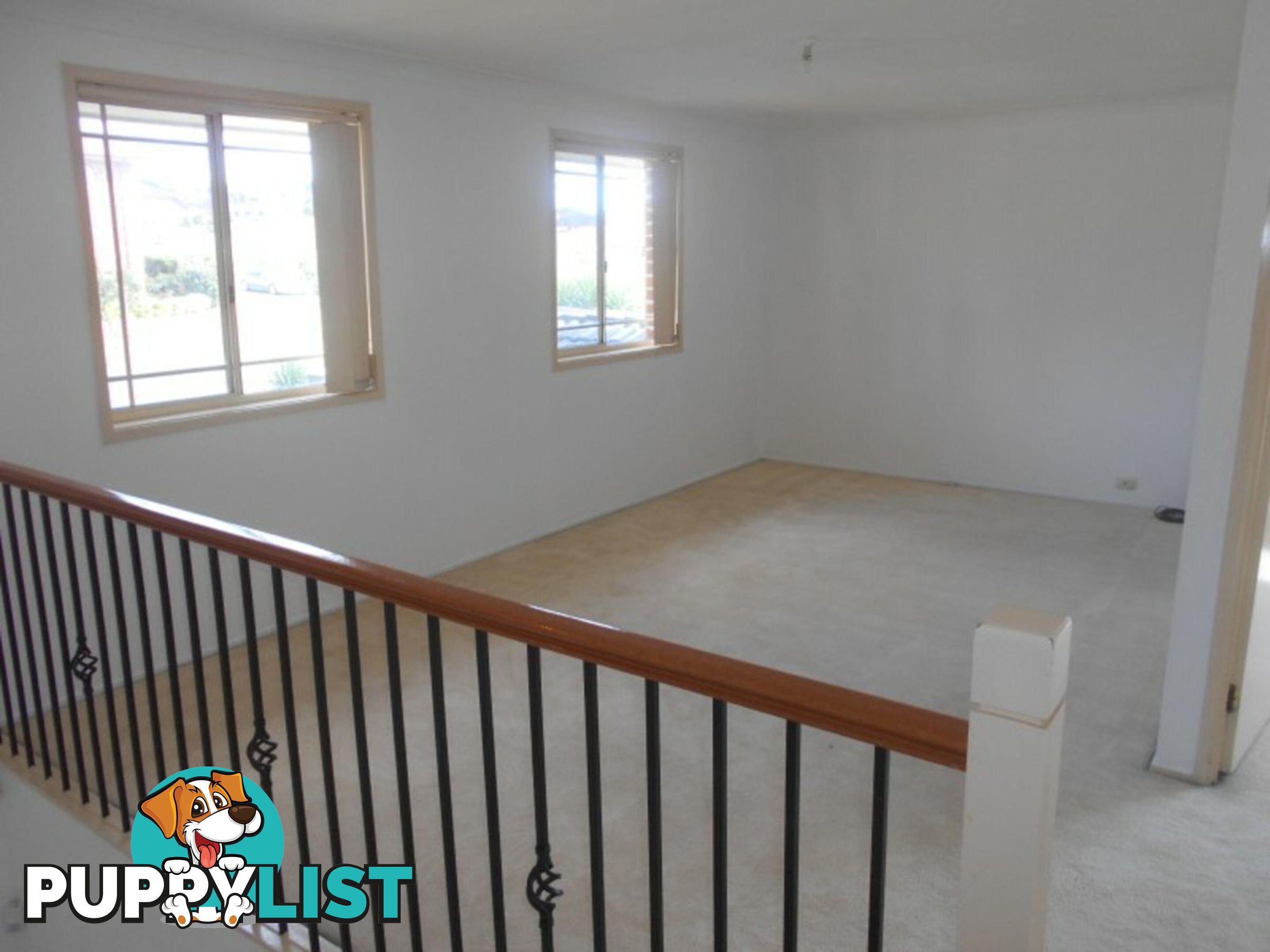 39 Mannow Avenue WEST HOXTON NSW 2171
