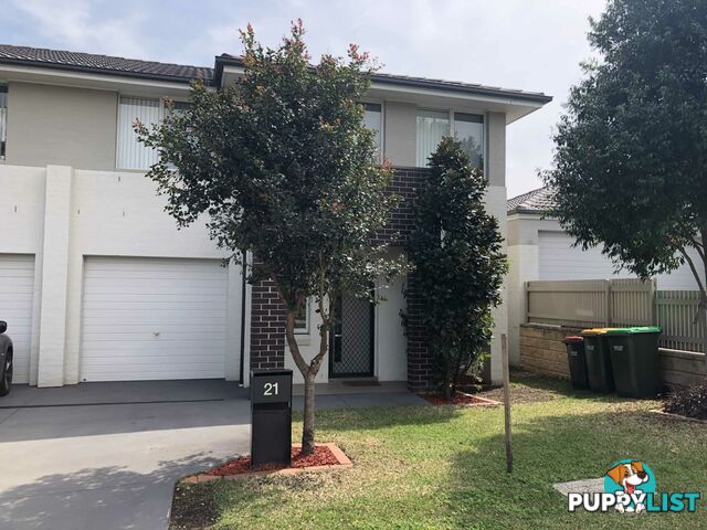 21 Brothers Lane GLENFIELD NSW 2167