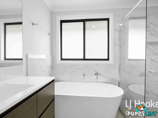 27 Broadacre Street AUSTRAL NSW 2179