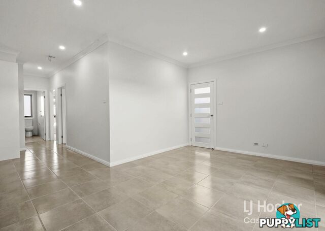 19A Hilda Avenue CASULA NSW 2170