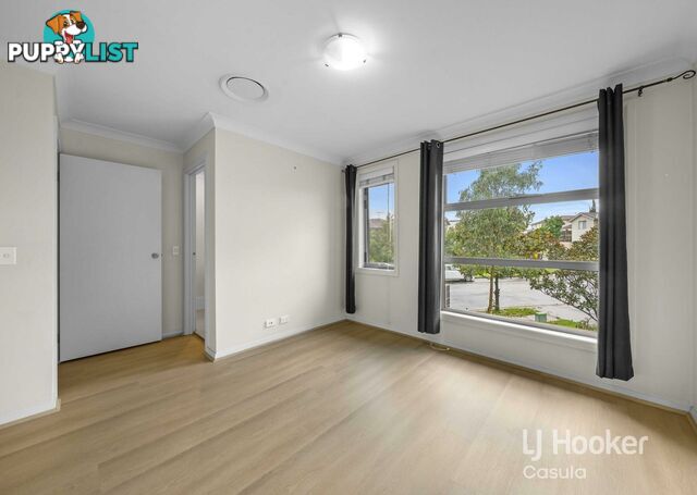 31 Northampton Drive GLENFIELD NSW 2167