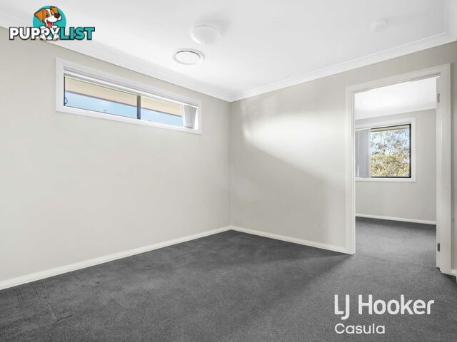 11 Boddingtons Road GLENFIELD NSW 2167
