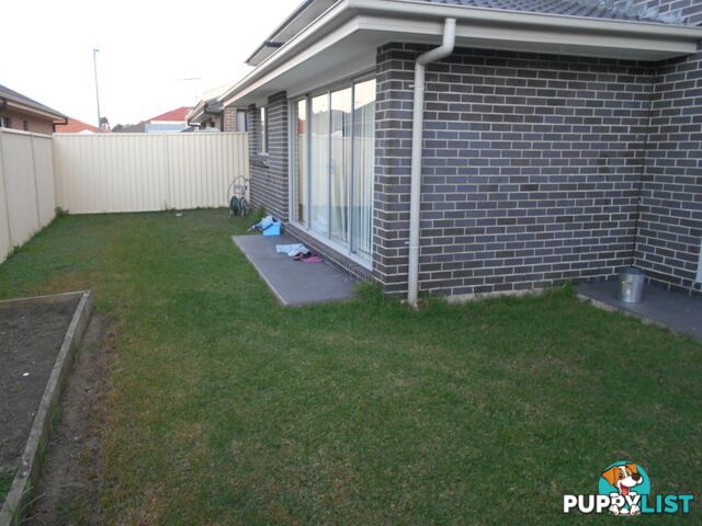 1B Arras Place PRESTONS NSW 2170