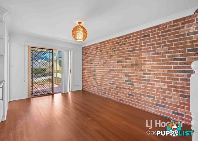 1/8 Kiriwina Place GLENFIELD NSW 2167