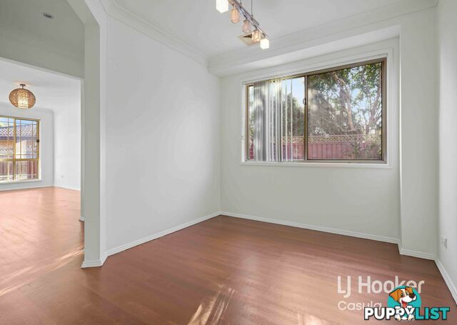 1/8 Kiriwina Place GLENFIELD NSW 2167