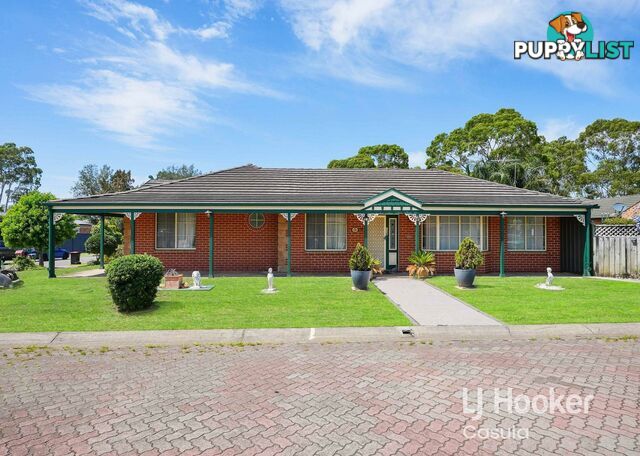 16 Fernleaf Court WATTLE GROVE NSW 2173