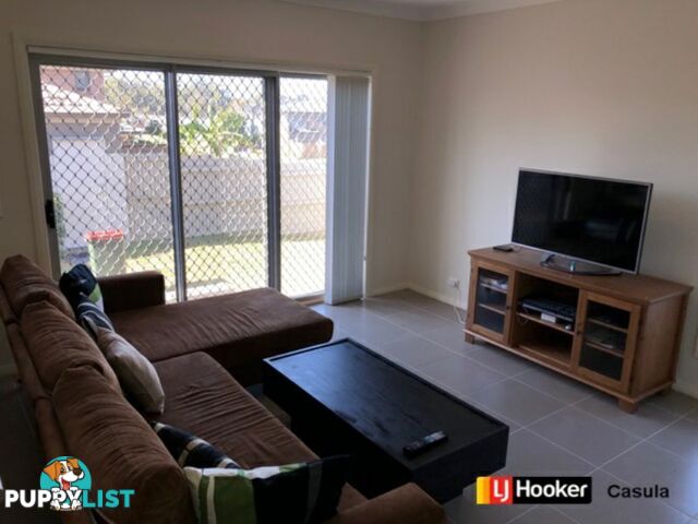 25 Britannia Drive GLENFIELD NSW 2167