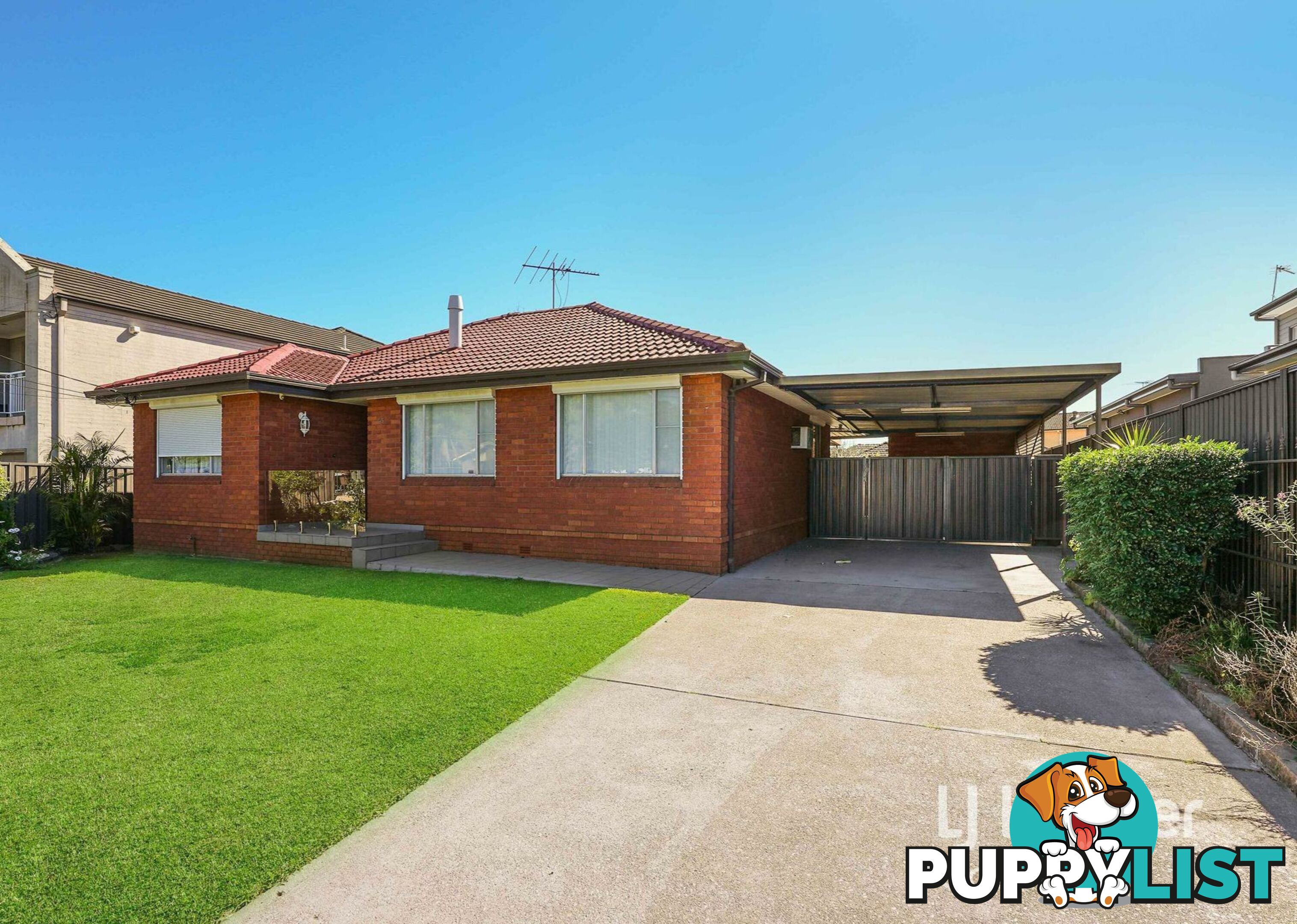 53 Junction Road MOOREBANK NSW 2170