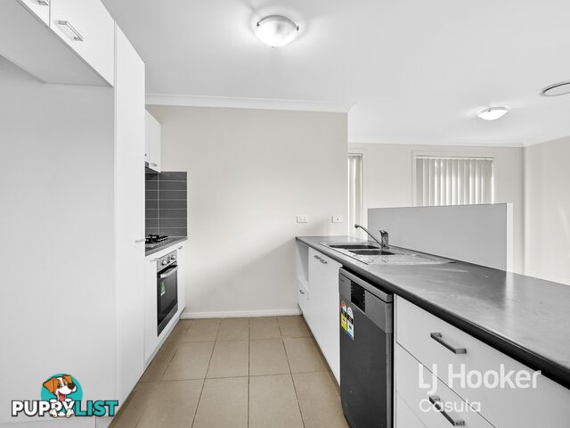 35 Sovereign Circuit GLENFIELD NSW 2167