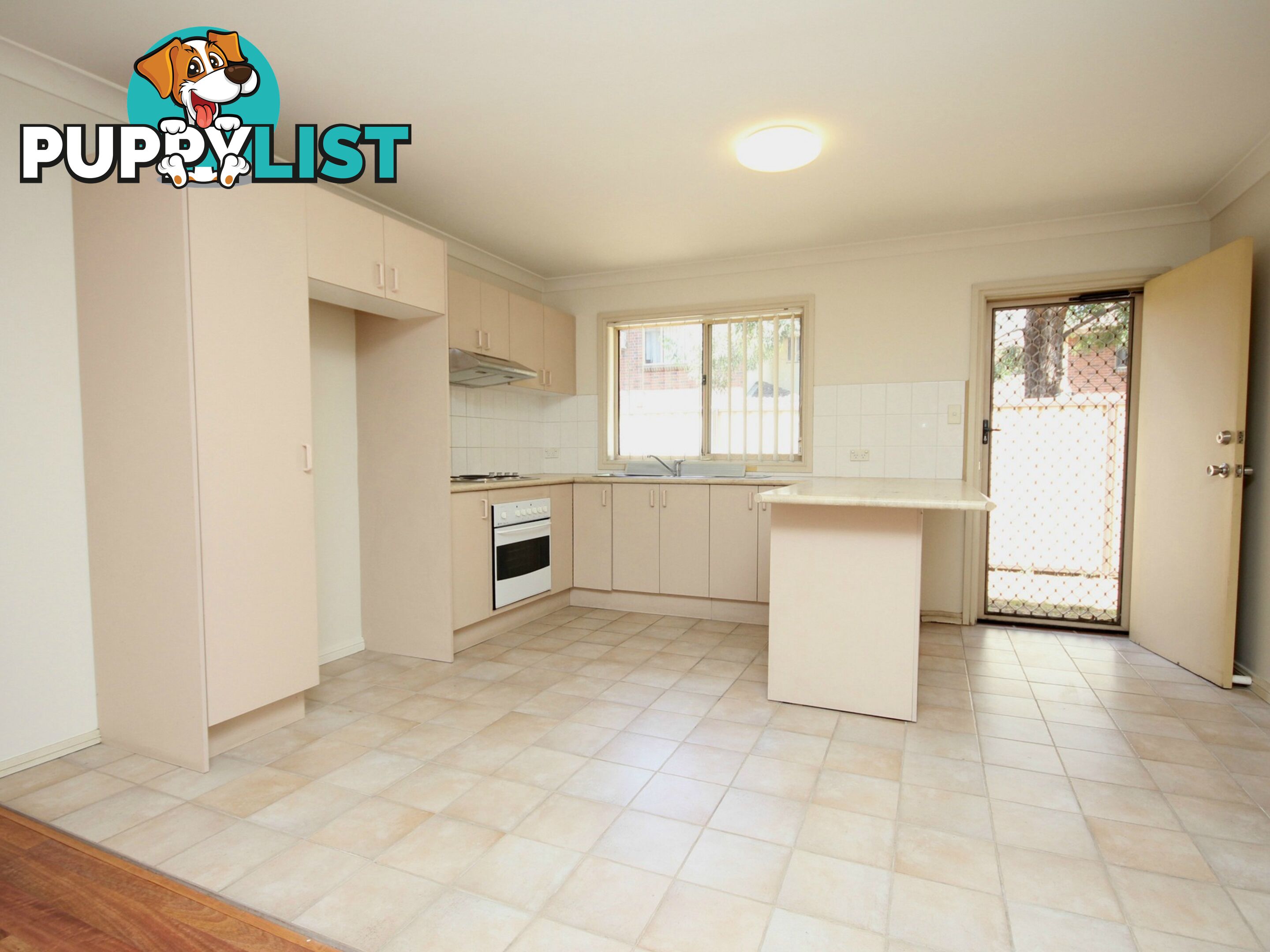 Unit 17/11-15 Greenfield Road GREENFIELD PARK NSW 2176