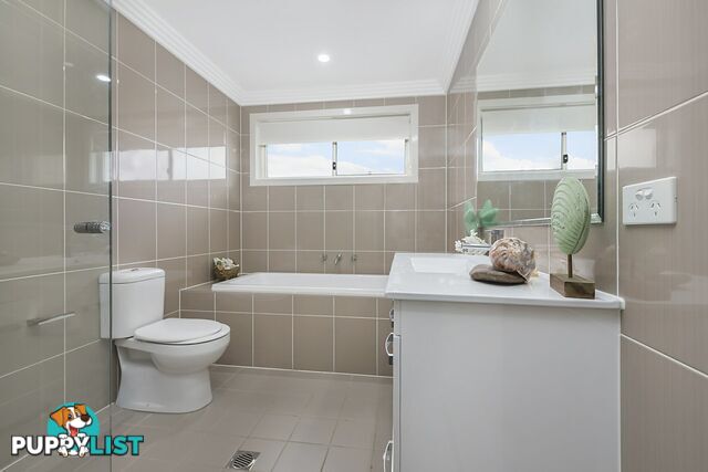 1A Falklands Avenue BOSSLEY PARK NSW 2176