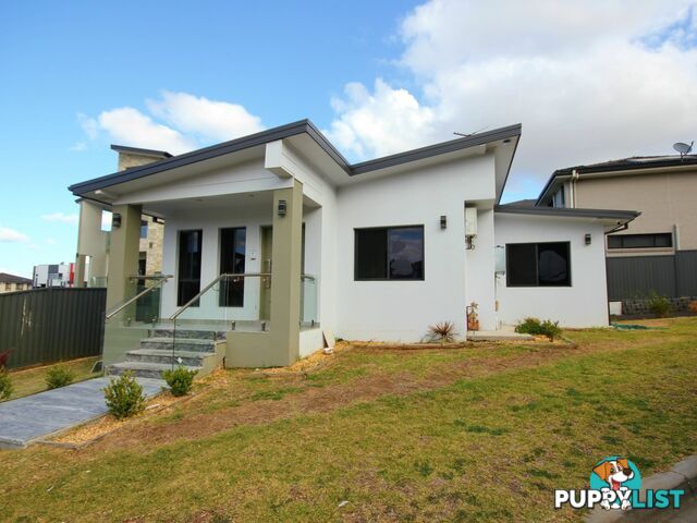 31a Cuthbert Crescent EDENSOR PARK NSW 2176