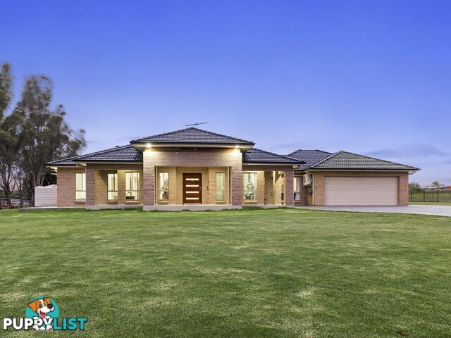 1 Barwar Close HORSLEY PARK NSW 2175