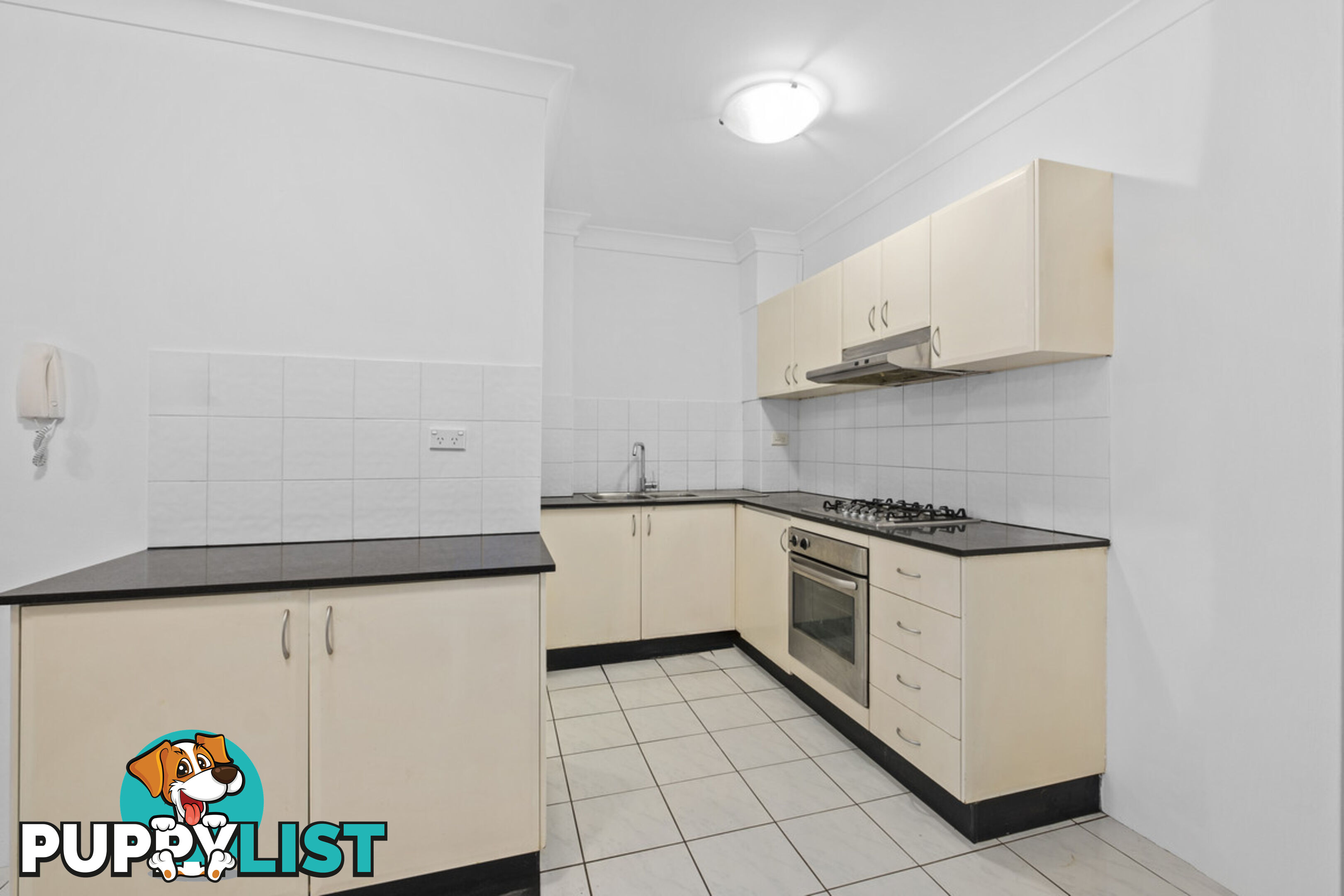 2/9-13 Griffiths Street BLACKTOWN NSW 2148